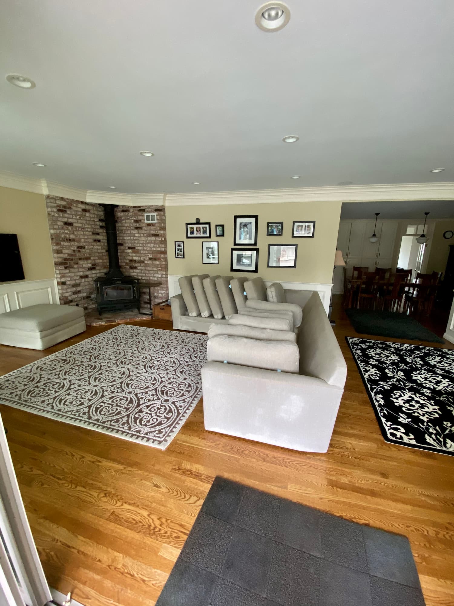 Upholstery & Rug Cleaning In Redwood City, CA 94062